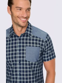 Chemise à manches courtes empiècements contrastés tendance