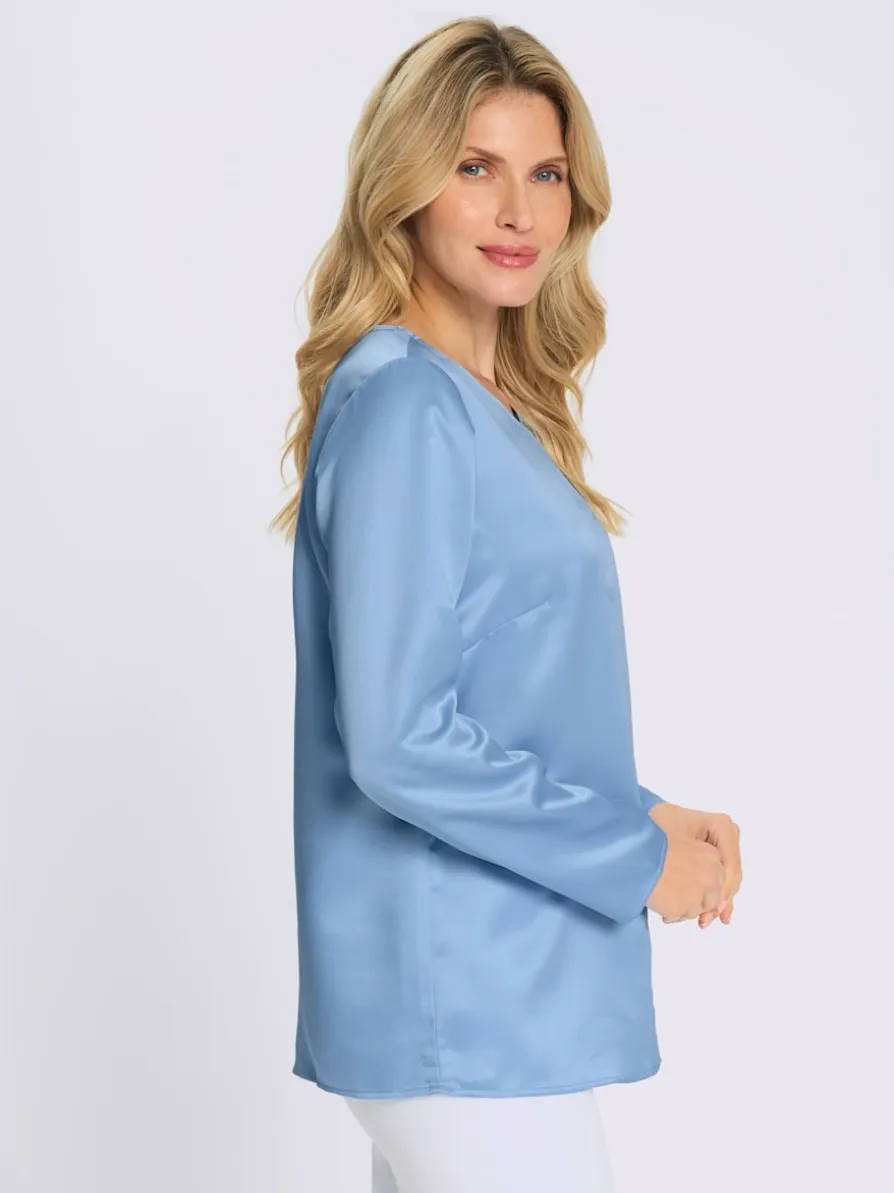 Chemisier en satin brillance satinée