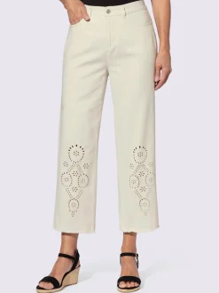 Jean 7/8 détail à découpes