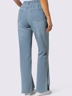 Jean fentes aux chevilles