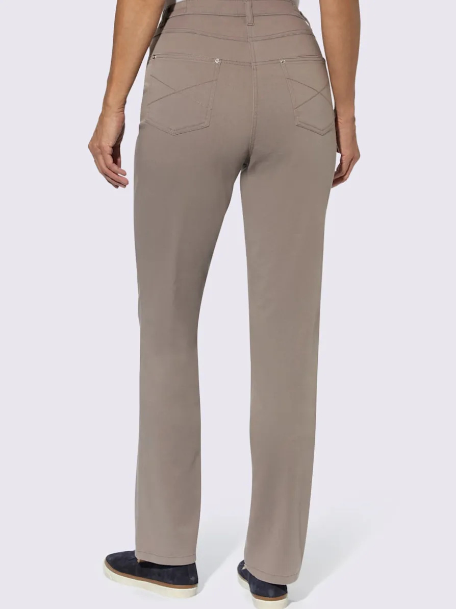 Jean taille haute avec coutures contrastantes