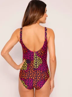 Maillot de bain bon. b, c, d