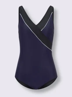 Maillot de bain bon. b, c, d