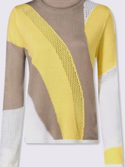 Pull ajouré motif tricoté avec partie ajourée devant