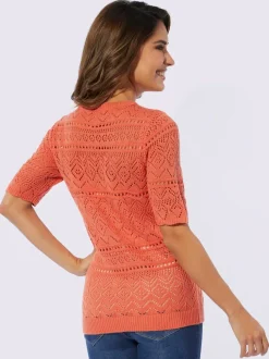 Pull ajouré superbe motif ajouré