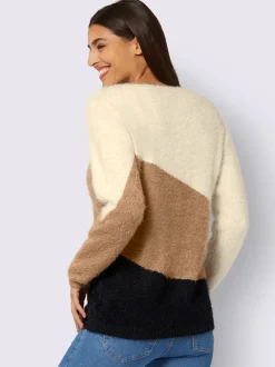 Pull encolure ronde fil moelleux à poils longs