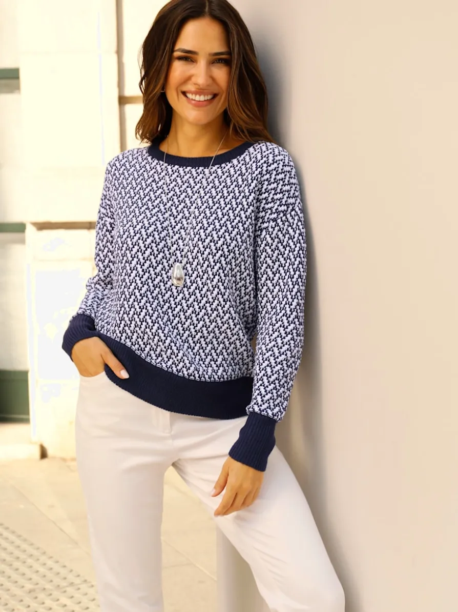 Pull encolure ronde mancherons tendance