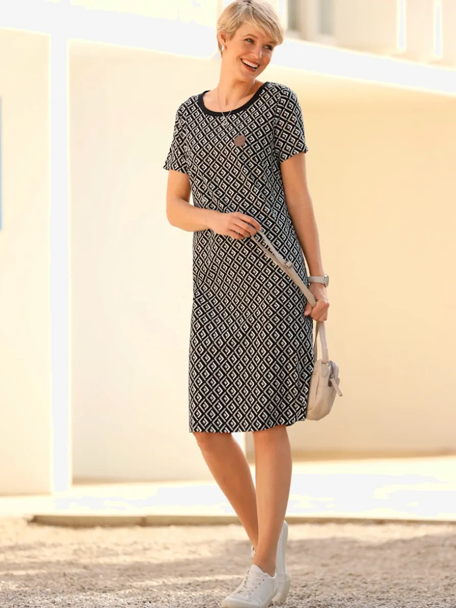 Robe en jersey pinces poitrine