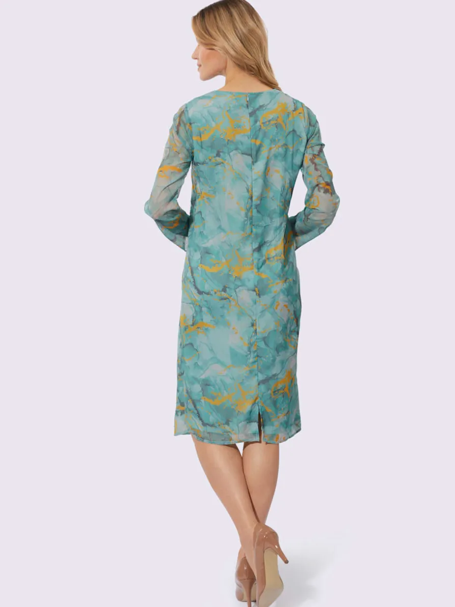 Robe fourreau qualité tissée soignée