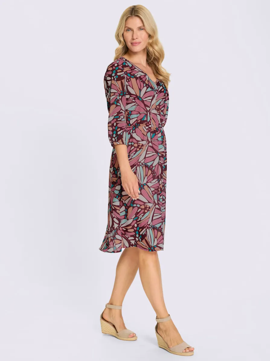 Robe imprimée bords extensibles aux manches