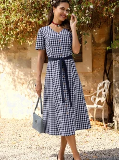 Robe traditionnelle livrée avec la ceinture à nouer
