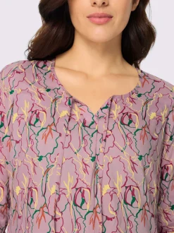 Robe évasée lien à nouer à l'encolure