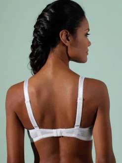 Soutien-gorge à coques sans armatures bon. a, b, c
