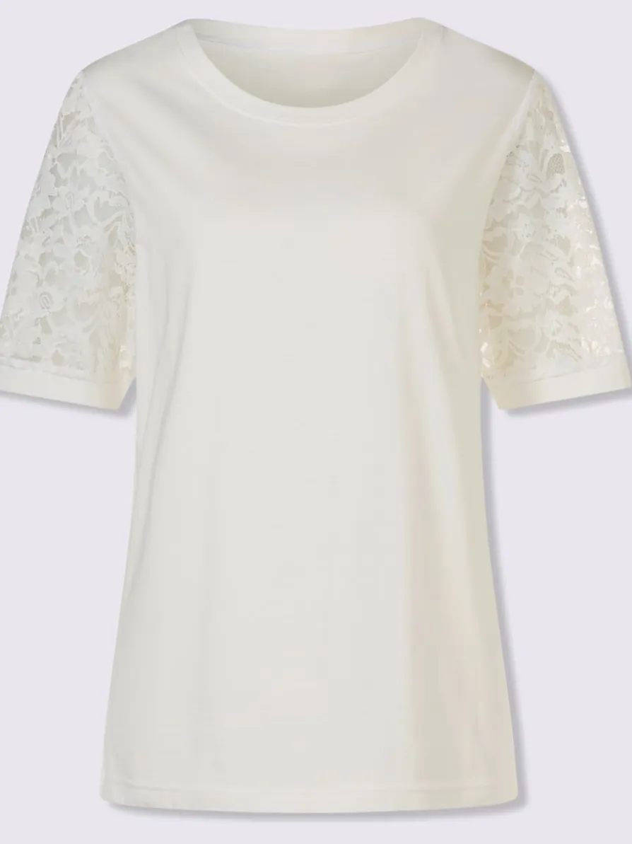 T-shirt en dentelle manches bouffantes discrètes