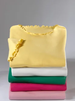 T-shirt à manches courtes finitions ondulées