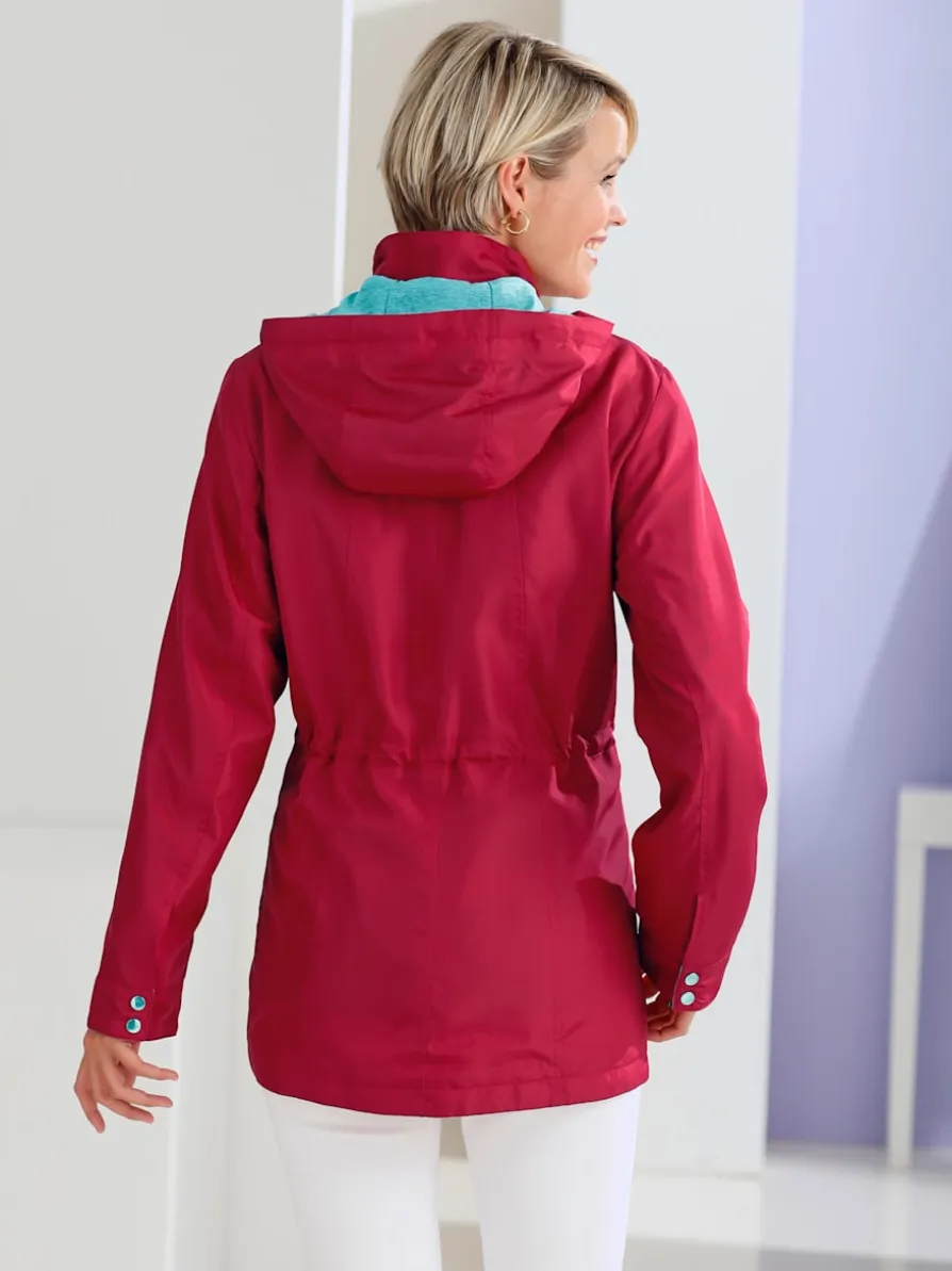 Veste de loisirs capuche amovible réglable en largeur