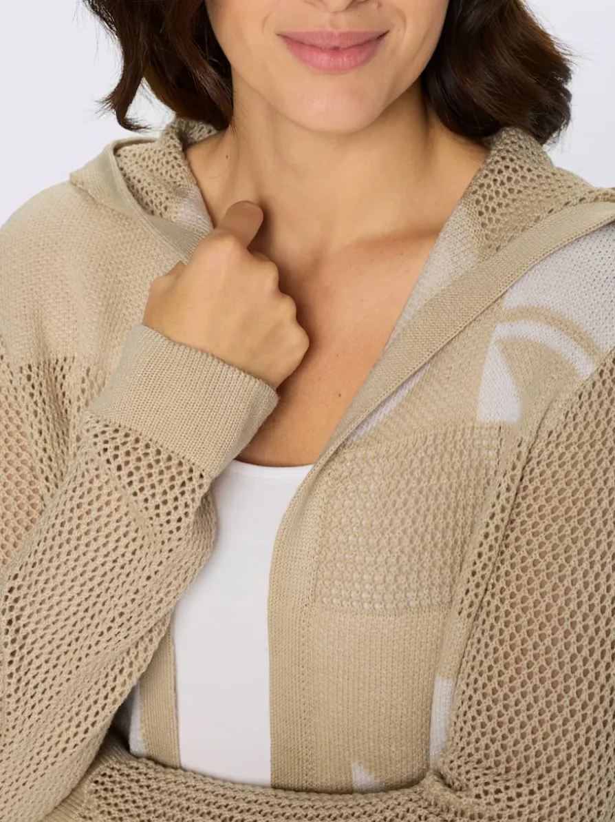 Veste en tricot ajouré à capuche