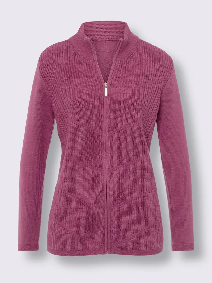 Veste en tricot très facile à entretenir
